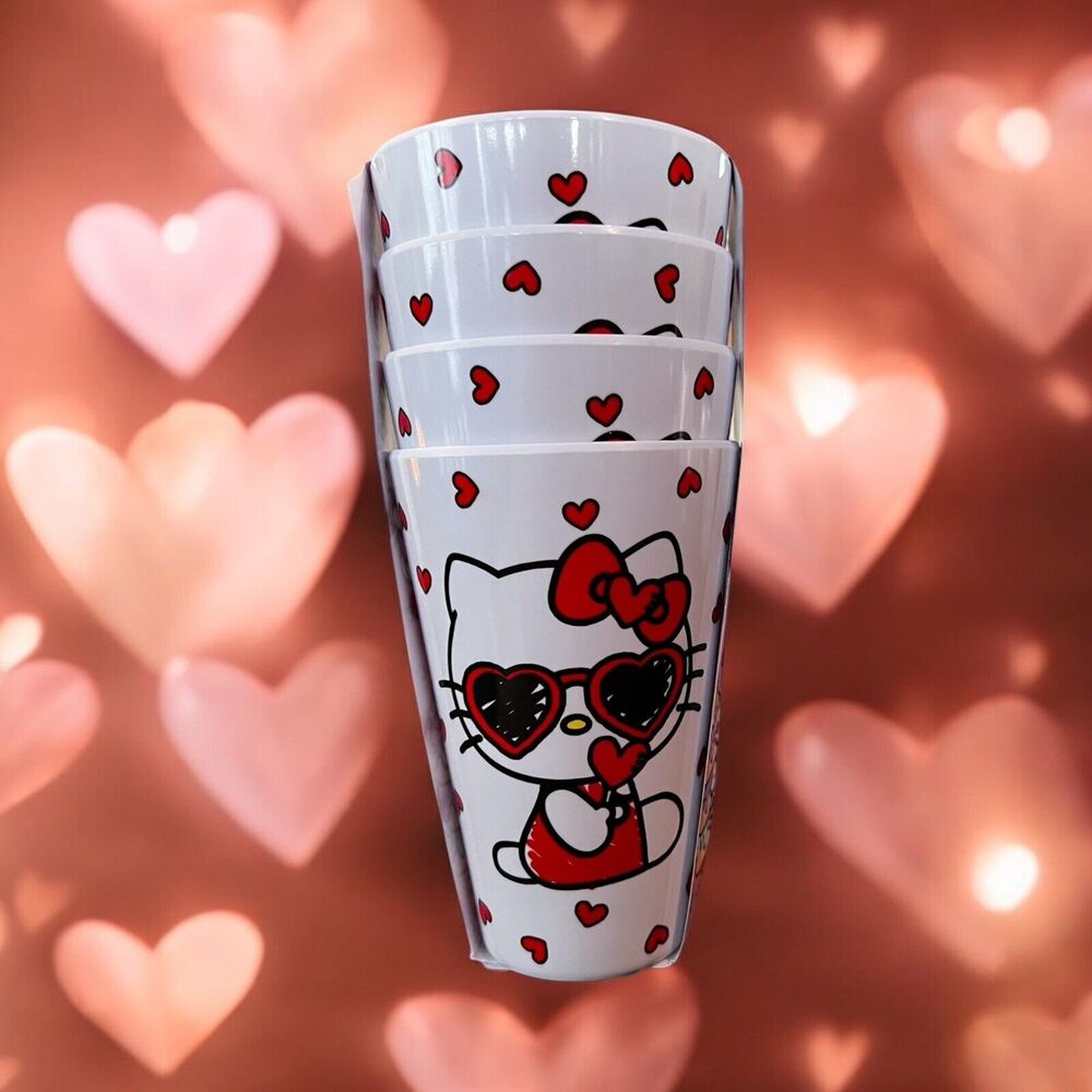 Hello Kitty Valentine Cups Set of 4 Melamine Hearts NWT